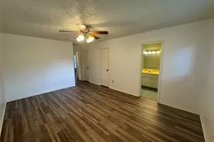 10130 Sageplum Dr, Houston, TX 77089 - Photo 17