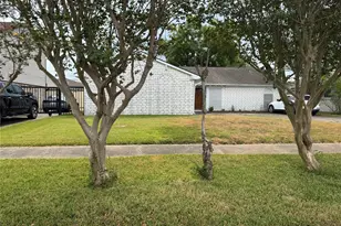 10130 Sageplum Dr, Houston, TX 77089 - Photo 1