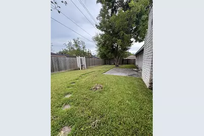 10130 Sageplum Drive, Houston, TX 77089 - Photo 29