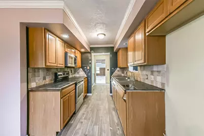 131 County Rd 3201, Cleveland, TX 77327 - Photo 13