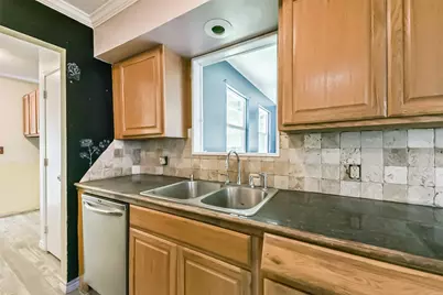 131 County Rd 3201, Cleveland, TX 77327 - Photo 17