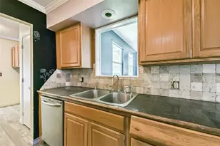 131 County Rd 3201, Cleveland, TX 77327 - Photo 17