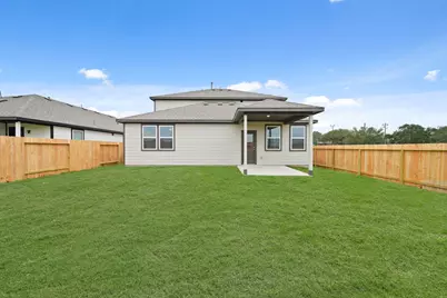 1109 Avenue M, Bay City, TX 77414 - Photo 5