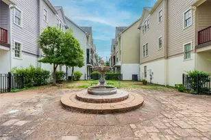 3223 Maxroy St, Houston, TX 77008 - Photo 29