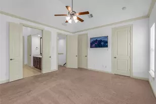 3223 Maxroy St, Houston, TX 77008 - Photo 21