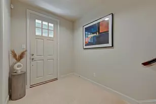 3223 Maxroy St, Houston, TX 77008 - Photo 5