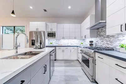 2103 Brimberry Street, Houston, TX 77018 - Photo 13