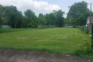 7330 Glass St, Houston, TX 77016 - Photo 3