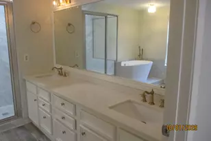 25 Dover Dr, Conroe, TX 77304 - Photo 23
