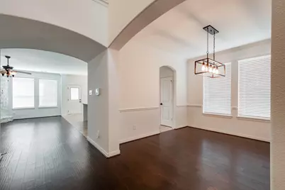 2813 Lost Maples Drive, Pearland, TX 77584 - Photo 9