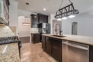 2813 Lost Maples Dr, Pearland, TX 77584 - Photo 17