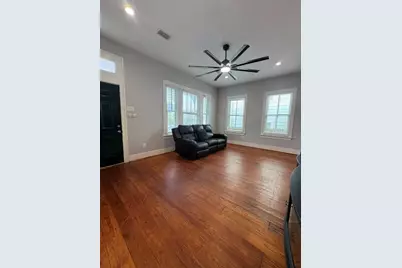3009 Avenue Q, Galveston, TX 77550 - Photo 11
