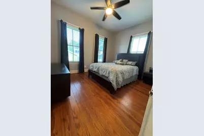 3009 Avenue Q, Galveston, TX 77550 - Photo 9