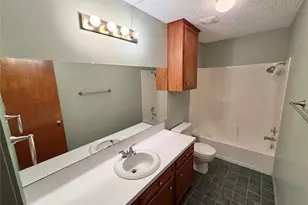913 Cannan Dr, Angleton, TX 77515 - Photo 19