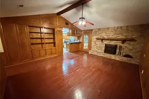 913 Cannan Dr, Angleton, TX 77515 - Photo 29