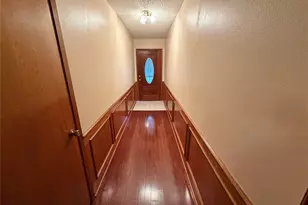 913 Cannan Dr, Angleton, TX 77515 - Photo 13