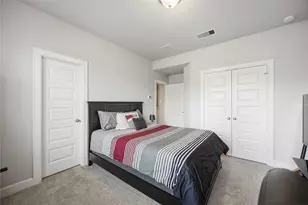 3904 Centre Plains Way, Houston, TX 77043 - Photo 9