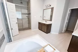 3904 Centre Plains Way, Houston, TX 77043 - Photo 37