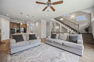 3904 Centre Plains Way, Houston, TX 77043 - Photo 11