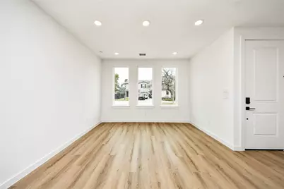 5201 Fairchild Street #B, Houston, TX 77028 - Photo 13