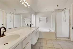 3302 S Bending Oaks Ln, Pearland, TX 77584 - Photo 7