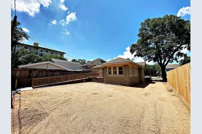 1625 W Alabama Street, Houston, TX 77006 - Photo 13