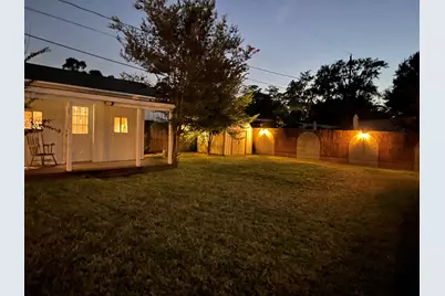 10241 Moorberry Lane, Houston, TX 77043 - Photo 11