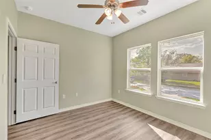 8618 Banting St, Houston, TX 77078 - Photo 19