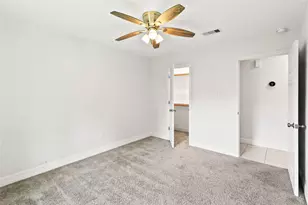 26 Nelson Ct, Jones Creek, TX 77541 - Photo 15