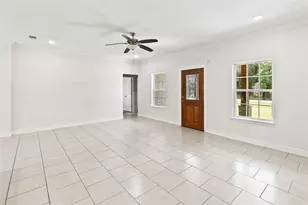 26 Nelson Ct, Jones Creek, TX 77541 - Photo 9