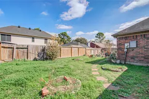 1634 Ridgebriar Dr, Houston, TX 77014 - Photo 27