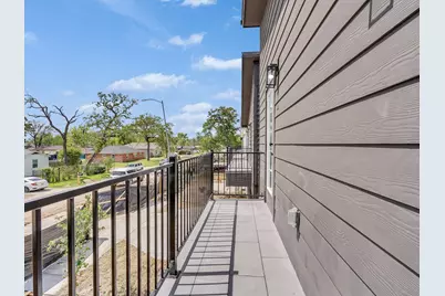 8629 Homewood Lane, Houston, TX 77028 - Photo 17