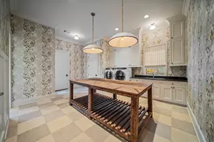 836 Eagle Pointe, Montgomery, TX 77316 - Photo 9