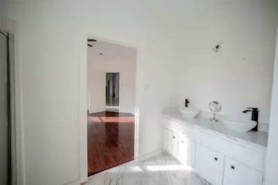 7403 Fall Springs Lane, Humble, TX 77396 - Photo 9