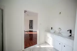 7403 Fall Springs Ln, Humble, TX 77396 - Photo 9