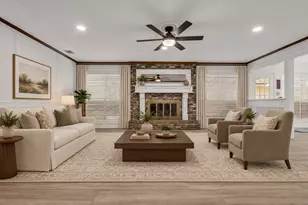9 Devonshire Dr, Conroe, TX 77304 - Photo 3