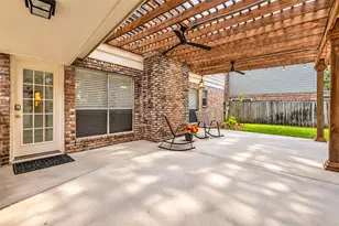 9 Devonshire Dr, Conroe, TX 77304 - Photo 43