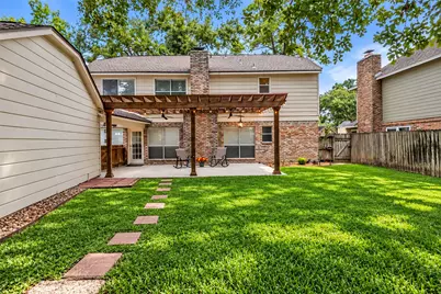 9 Devonshire Drive, Conroe, TX 77304 - Photo 45