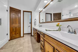 9 Devonshire Dr, Conroe, TX 77304 - Photo 31