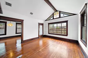 1517 Indiana St, Houston, TX 77006 - Photo 9