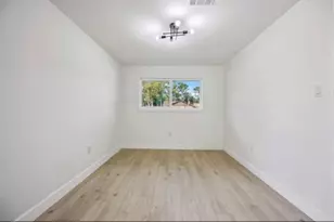 2819 Toyah Ave, Houston, TX 77039 - Photo 5