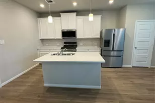 18528 Meadow Point Ln, Conroe, TX 77316 - Photo 13