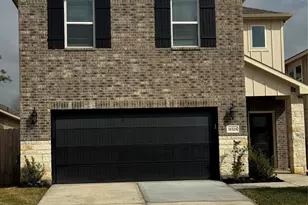 18528 Meadow Point Ln, Conroe, TX 77316 - Photo 3
