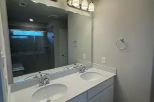 18528 Meadow Point Ln, Conroe, TX 77316 - Photo 27