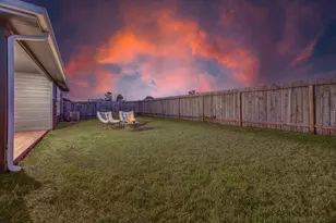 10002 Palm Royal Dr, Baytown, TX 77521 - Photo 33