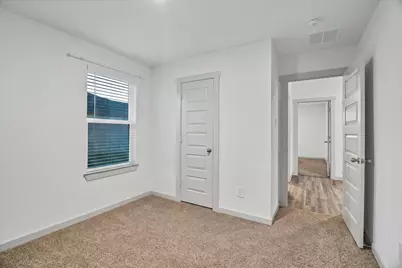 10002 Palm Royal Drive, Baytown, TX 77521 - Photo 17