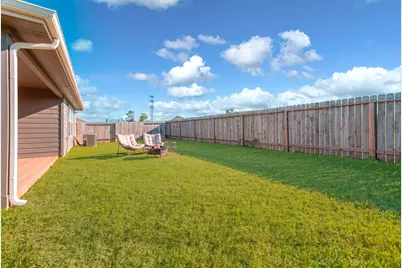 10002 Palm Royal Drive, Baytown, TX 77521 - Photo 27