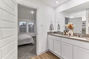 10002 Palm Royal Dr, Baytown, TX 77521 - Photo 13