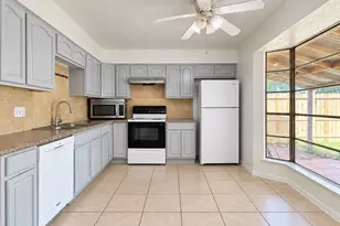 16347 Villaret Dr, Houston, TX 77083 - Photo 17