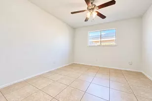16347 Villaret Dr, Houston, TX 77083 - Photo 9